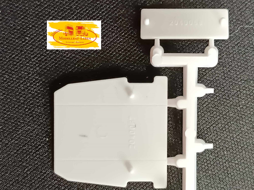 Herpa 0389 - 2040067 + 2040066 Zubehör Heck für MAN TGE weiß