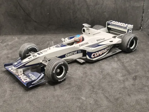 Minichamps 25741 Formel 1 FW 22 Williams BMW Nr. 10 Jenson Button (2000) ohne OVP, ohne Bodenplatte, gebraucht 1:18