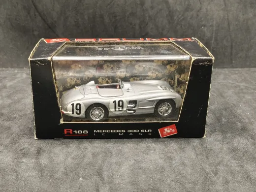 Brumm 257655 Mercedes-Benz R188 Nr. 19 - 300 SLR 24h Le Mans 1955 in OVP, gebraucht, ohne sichtbare Schäden 1:43