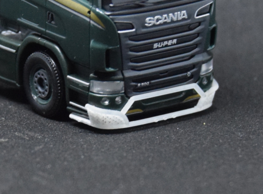 DD-144 - 3 D Druck Zubehör Scania R Lowbar gebogen mit Gitter - 1 Stück 1:87