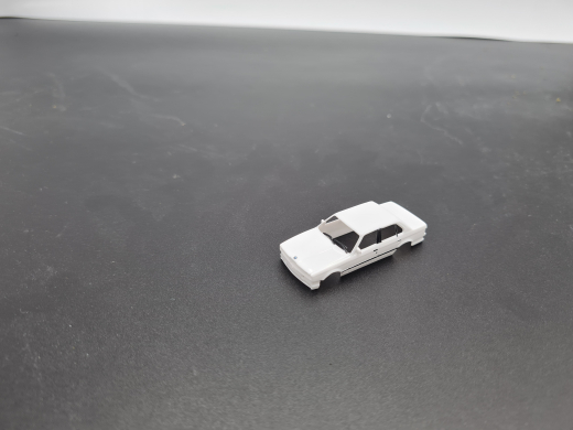 Herpa 0162 - Karosserie BMW 3er alt weiß mit schwarzen Aplikationen