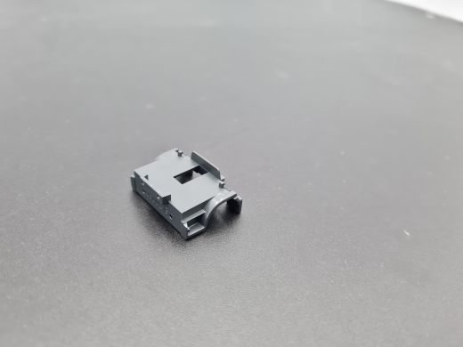 Herpa 0537 - 2600215 Unterteil Fahrerhaus verschiedene Farben