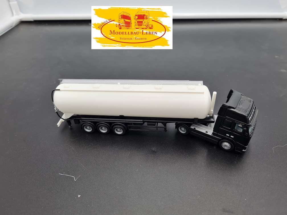 Herpa 191 Volvo FH16 Tanksattelzug Blanko