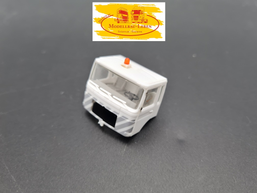 Herpa 1538 Fahrerhaus MAN F8 mit Glaseinsatz und Innenraum