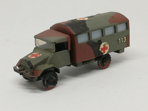 Trident Sanitätswagen 1:87