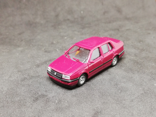 Wiking VW Passat Limousine rot