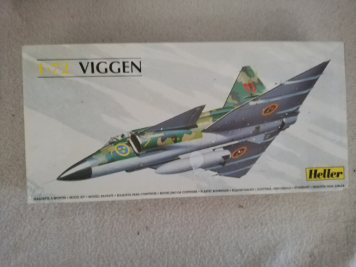 Heller 80325 Bausatz Viggen Maßstab 1:72