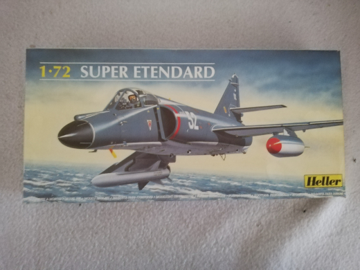 Heller 80360 Bausatz Super Etendard Maßstab 1:72