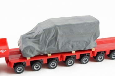 Ladegüter Bauer LKW1033 altes LKW Modell unter Plane Oldtimer LKW unter Planenabdeckun