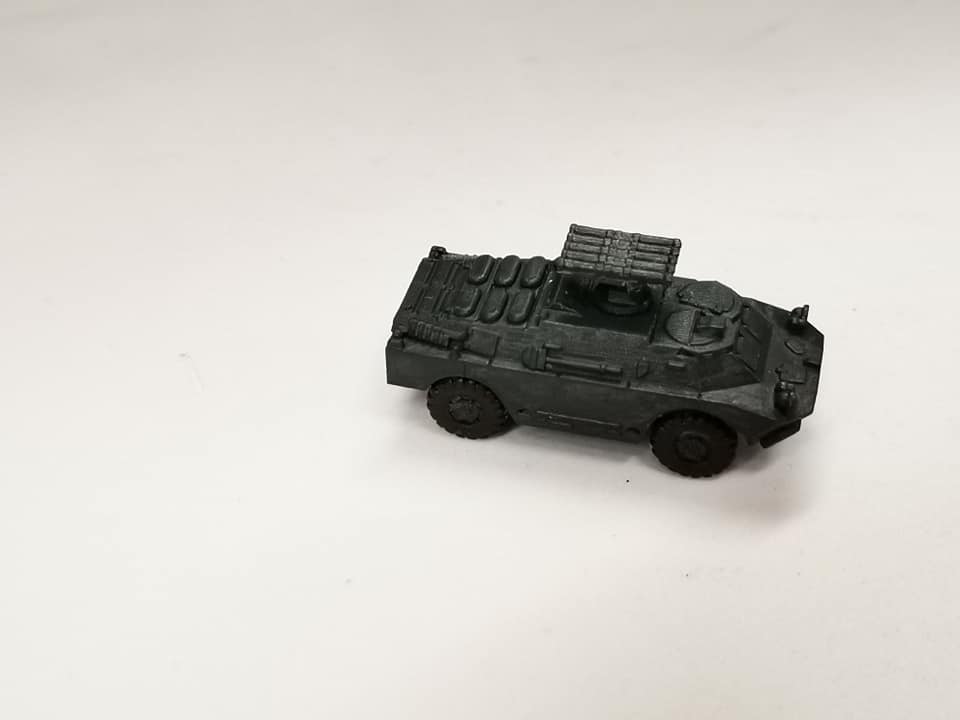 3D-M165 Aufklärungsfahrzeug BRDM 2 AT 1:144