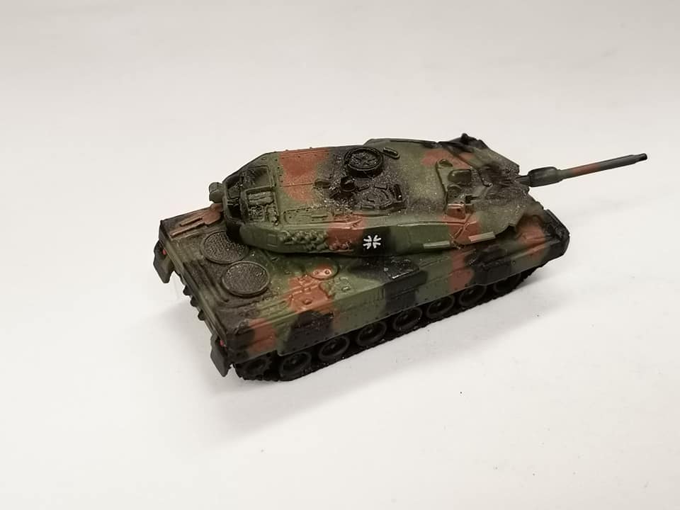 3D-M191 Kampfpanzer Leopard 2A6 gesupert 1:144