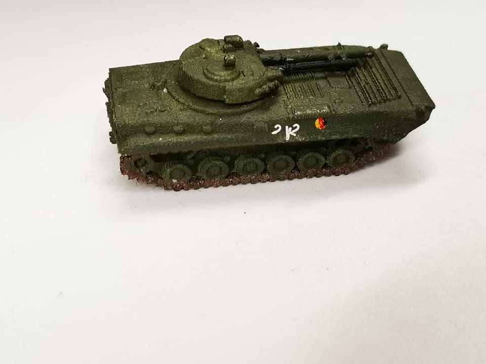 3D-M197 Schützenpanzer BMP 2 gesupert 1:144