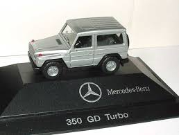 Herpa Mercedes-Benz 350 GD Turbo silber 1:87