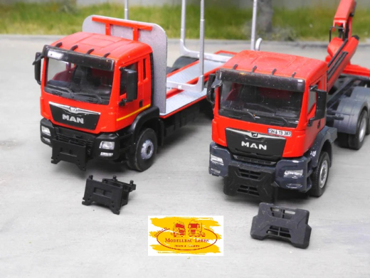 EM654 4x Frontanbauplatte offen und abgedeckt