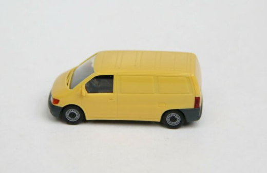 Herpa B66000102 MB Vito Kastenwagen in PC-Vitrine 1:87