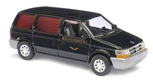 Busch 44622 Chrysler Voyager Bestattungsinstitut 1:87