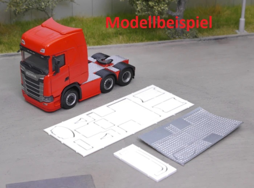 EM626 Bausatz für Chassis Vollverkleidung Scania 6x2 tief mit Riffelblech
