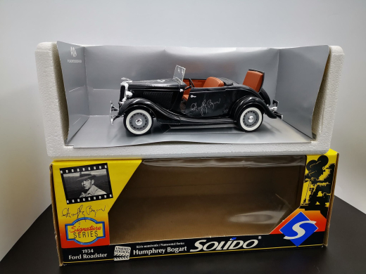 Solido Signature Series 9802 - 1:18 - FORD Roadster 1934 HUMPHREY BOGART Cabriolet in OVP