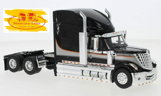 Ixo - TR080 Internnational Lonestar 2010, 3-achs Hauber, schwarz / silber - 1:43