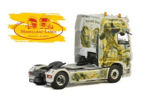 WSI 01-2469 DAF XF Euro 6 Super Space Cab Tractor 4x2 'Roland Graf' - 1:50