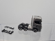 Herpa 580489 Scania CS HD Zugm. 3achs vvsp. mit Highpipes, Rammschutz, Lampenbügeln und Signalhörner