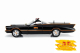 Jada Toys 98625 - Batmobile mit Licht & Diecast Figuren, Batman und Robbie 1:18