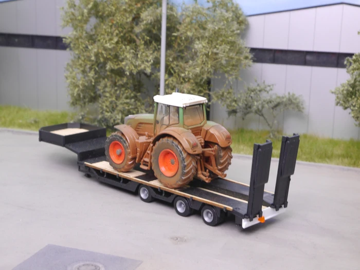 EM613 Bausatz Verbreiterung für Herpa Allrounder hell