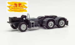Herpa 085328 Fahrgestell MAN 6x4 mit Heckabstützung und Konsole für Ladekran