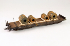 Ladegüter Bauer H01005 angerostete Blechcoils aus dem Walzwerk 4 Stück im Holzladegest