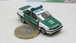 Herpa 184397 Opel Vectra Polizei NRW Bielefeld 36-72