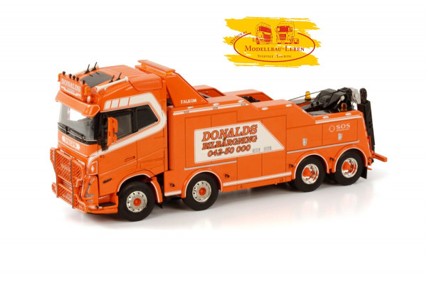 WSI 01-3872 Donalds Bilbärgning, VOLVO FH5 GLOBETROTTER 8X4 FALKOM - 4 AXLE Wrecker 1:50