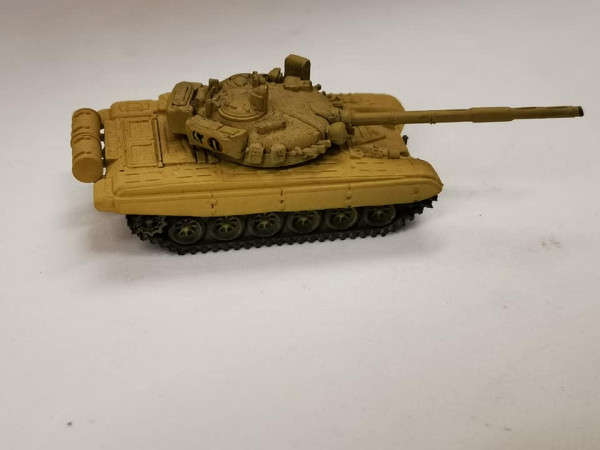 3D-M143 Kampfpanzer T 72 gesupert 1:144