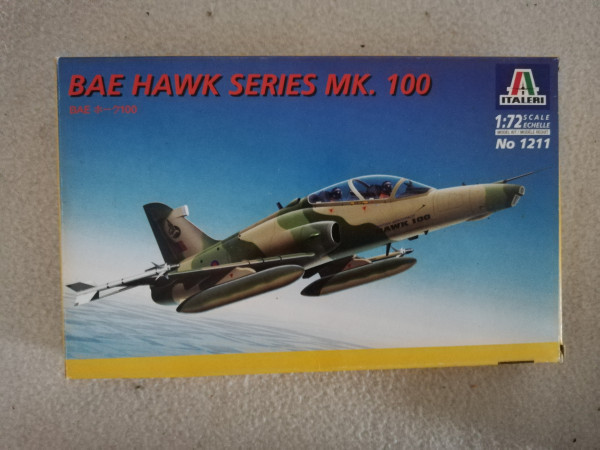 Italeri 1211 BAE Hawker Series Mk. 100