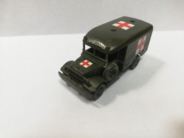 Roco 223 Sanitätsfahrzeug Dodge 1:87