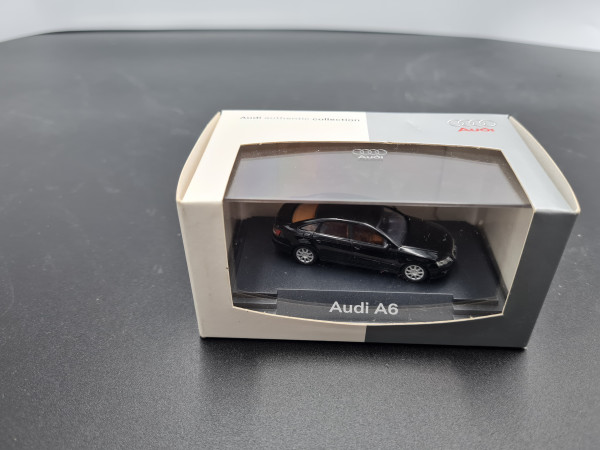 Busch Audi A6 schwarz