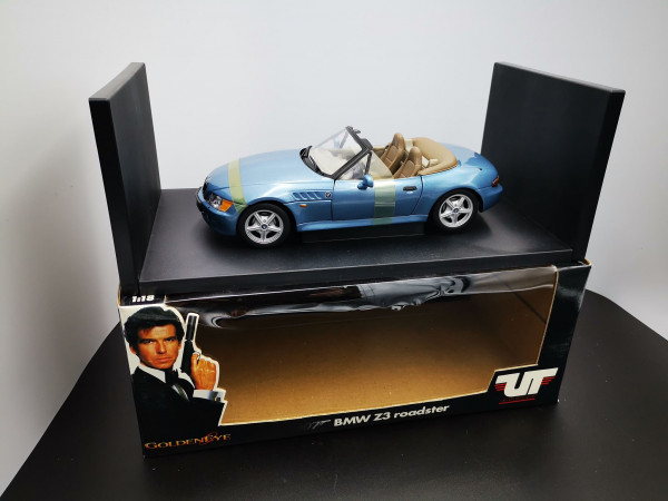 UT Models 015333 - Goldeneye James Bond 007 BMW Z3 Roadster 1:18 - Neu in OVP