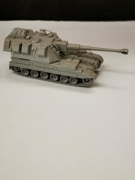 3D-M016 Panzerhaubitze AS 90 1:144